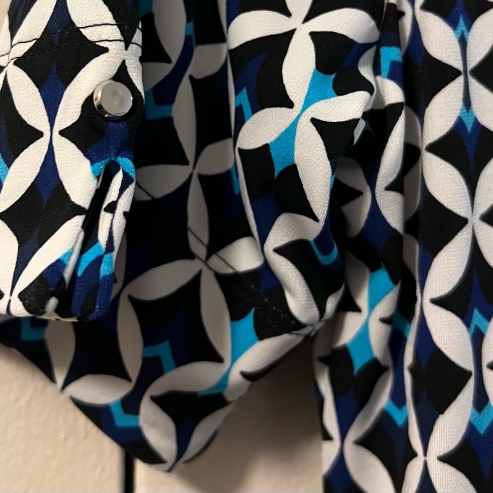 π White House Black Market Black and White A-line Dress with Tie Front (SIZE M) - Picture 6 of 9